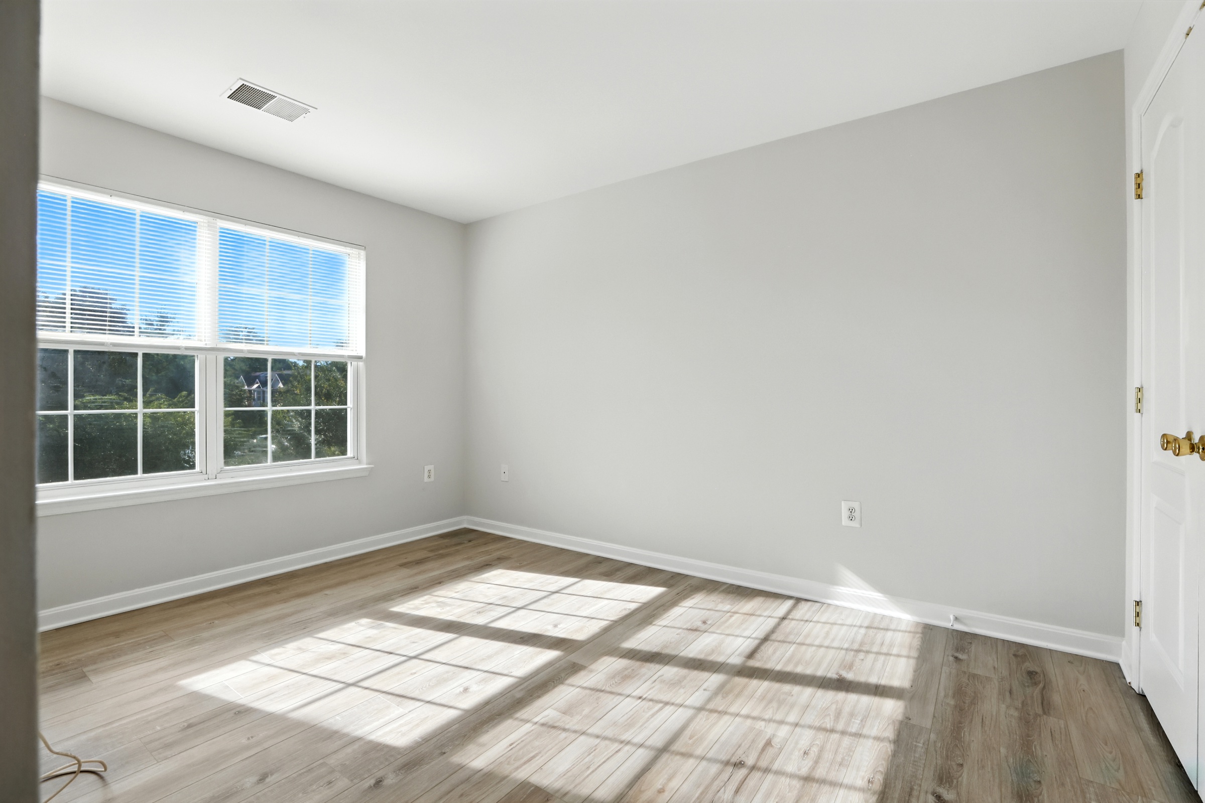 gallery grid image