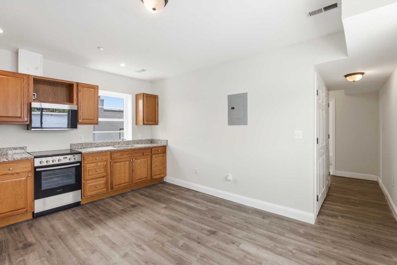 4230 16th St SE, Washington, DC!